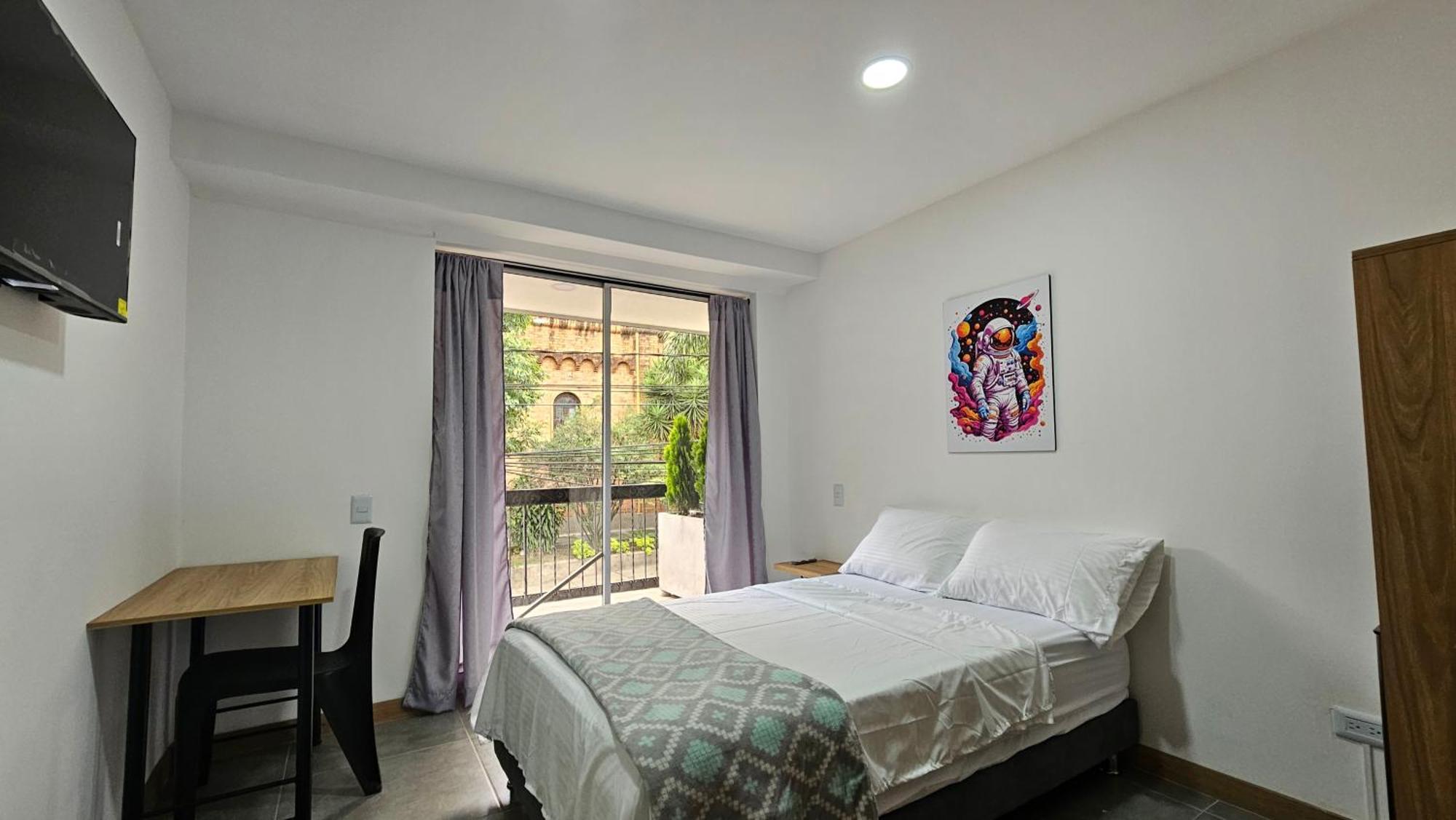 Komfort House Premium * Medellín